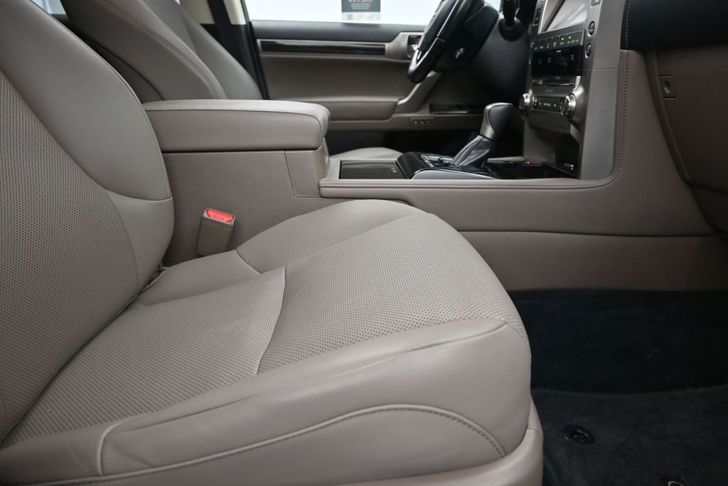 2021 Lexus GX Base - Photo 25