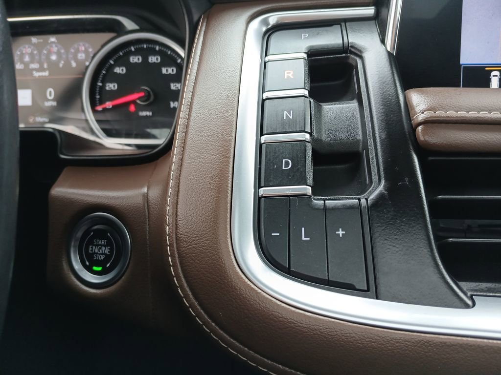 Certified Used 2021 BLACK Chevrolet High Country image 16