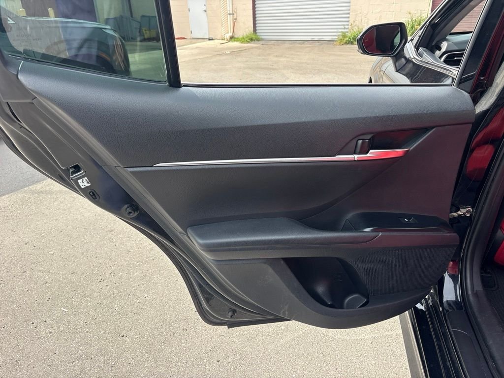 Used 2019 Black Toyota SE image 12