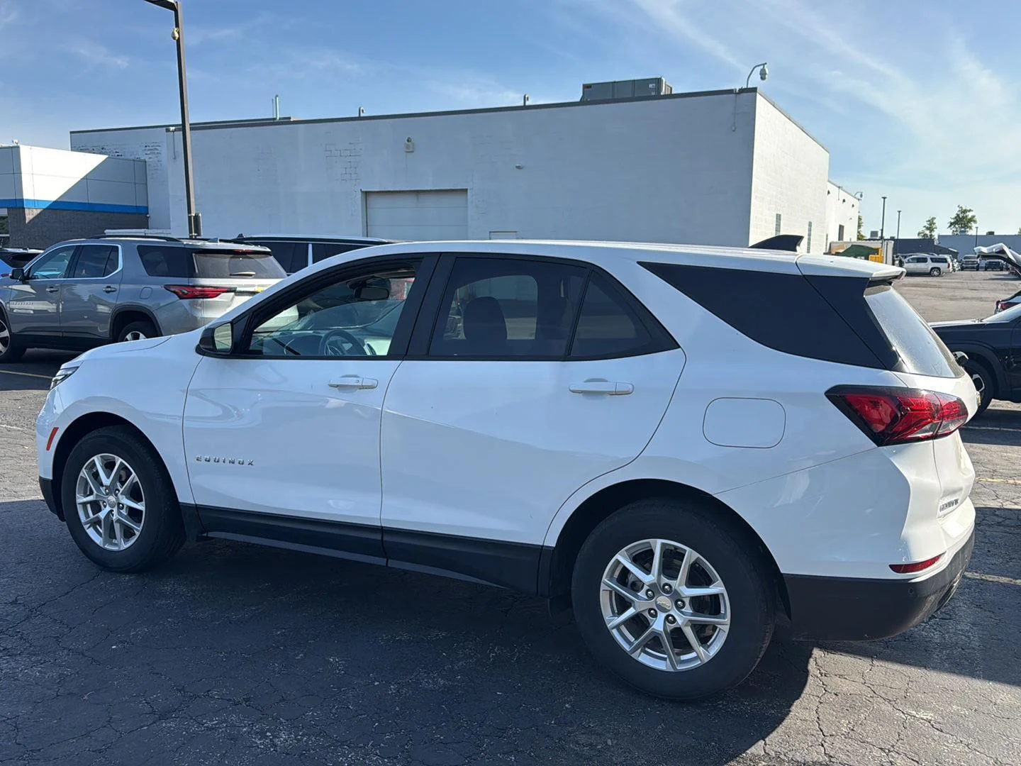 Used 2023 Summit White Chevrolet LS image 5