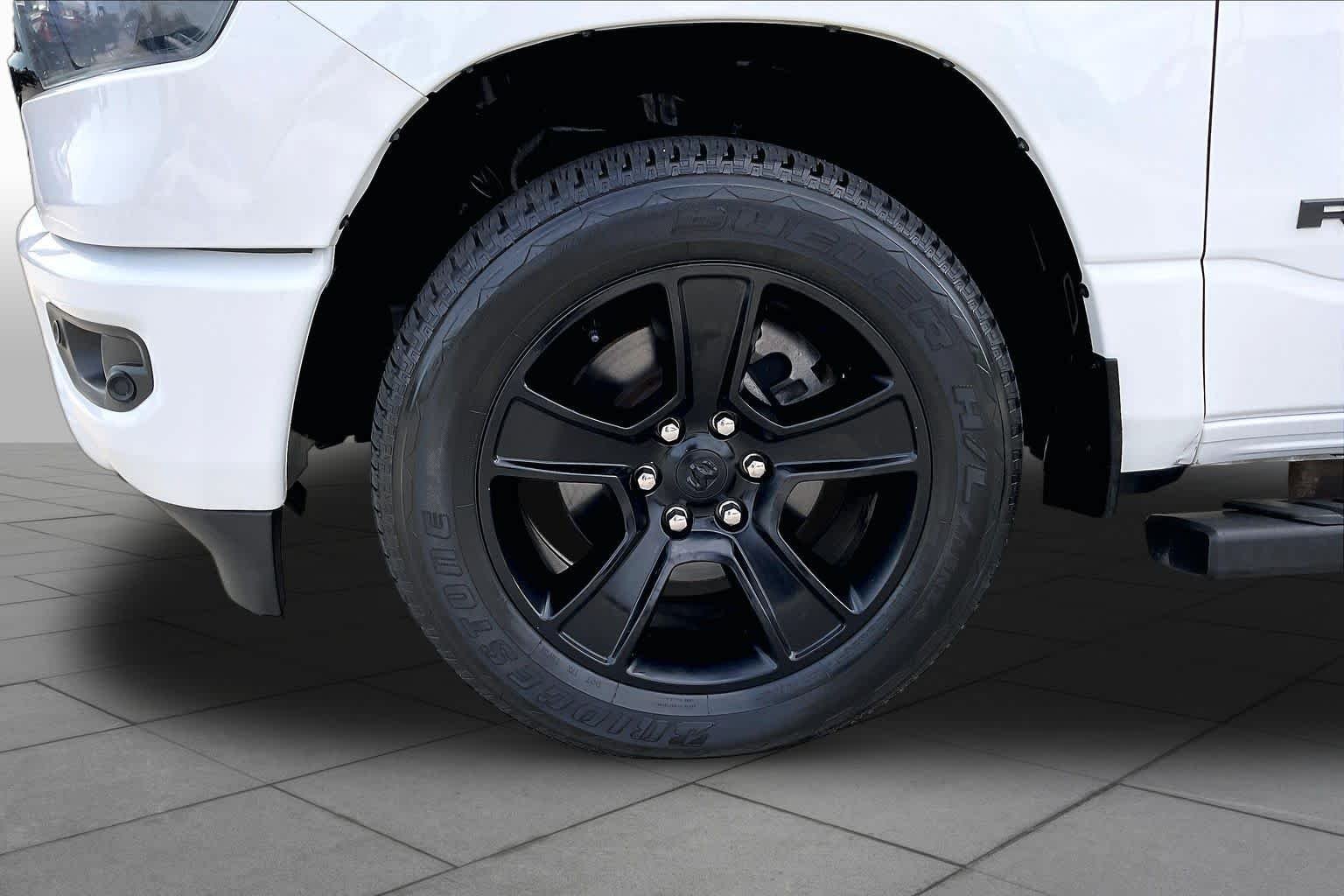 Used 2021 Bright White Clearcoat Ram Lone Star image 11