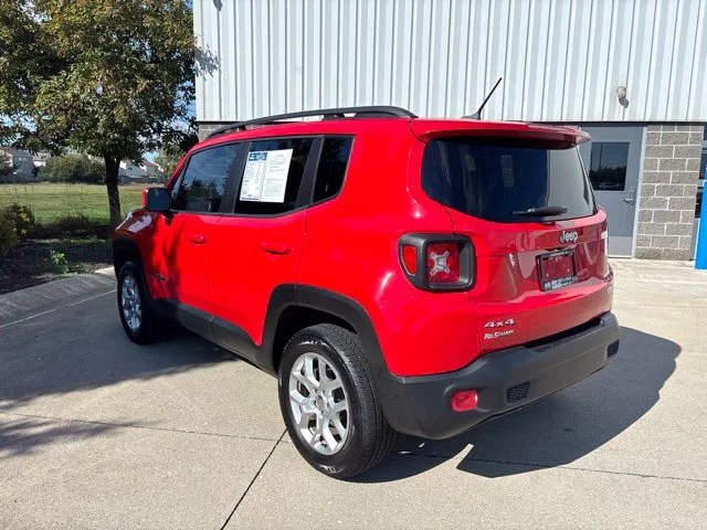 Used 2016 Colorado Red Jeep Latitude image 8