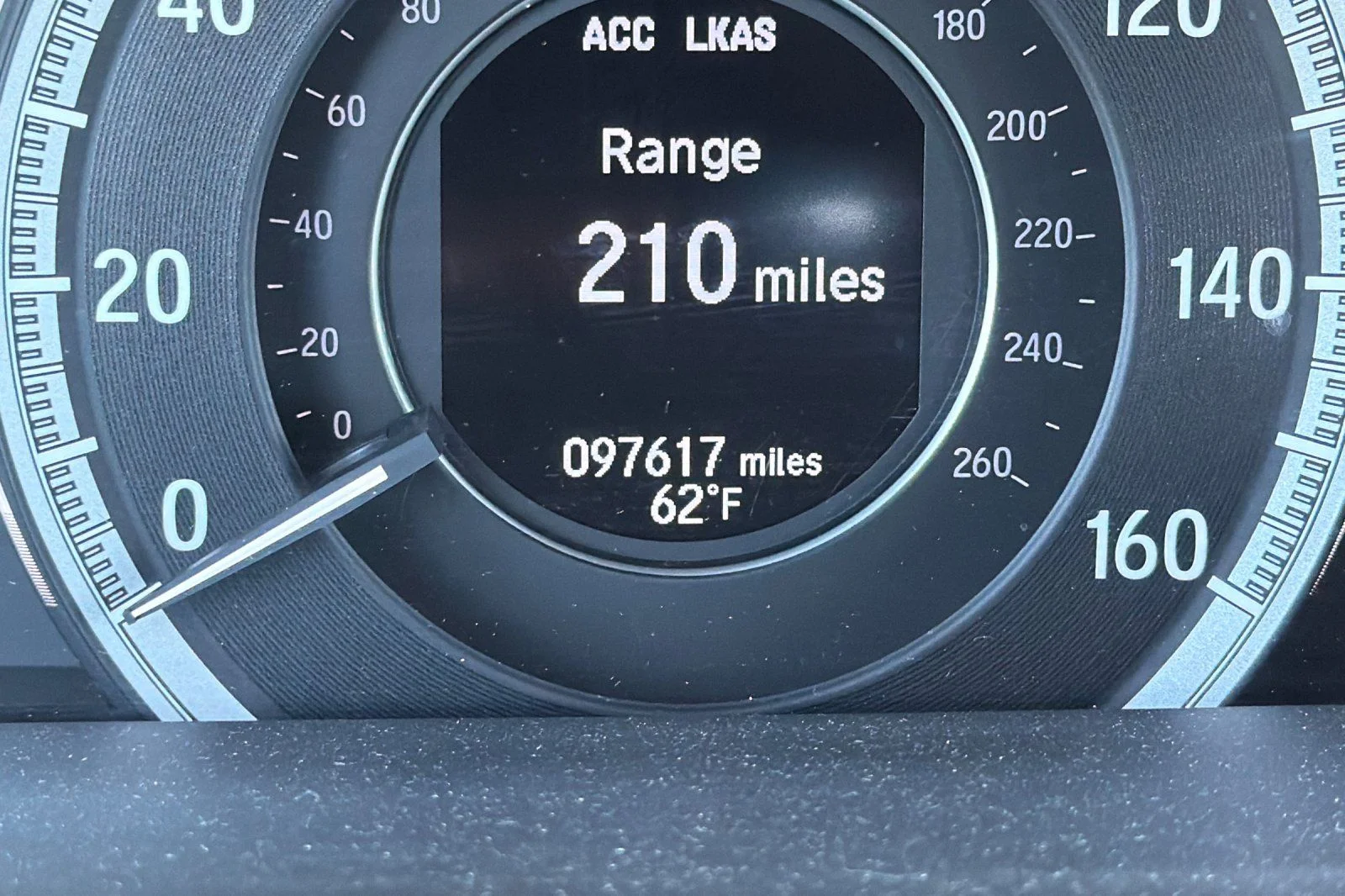 Used 2016  Honda EX-L image 32
