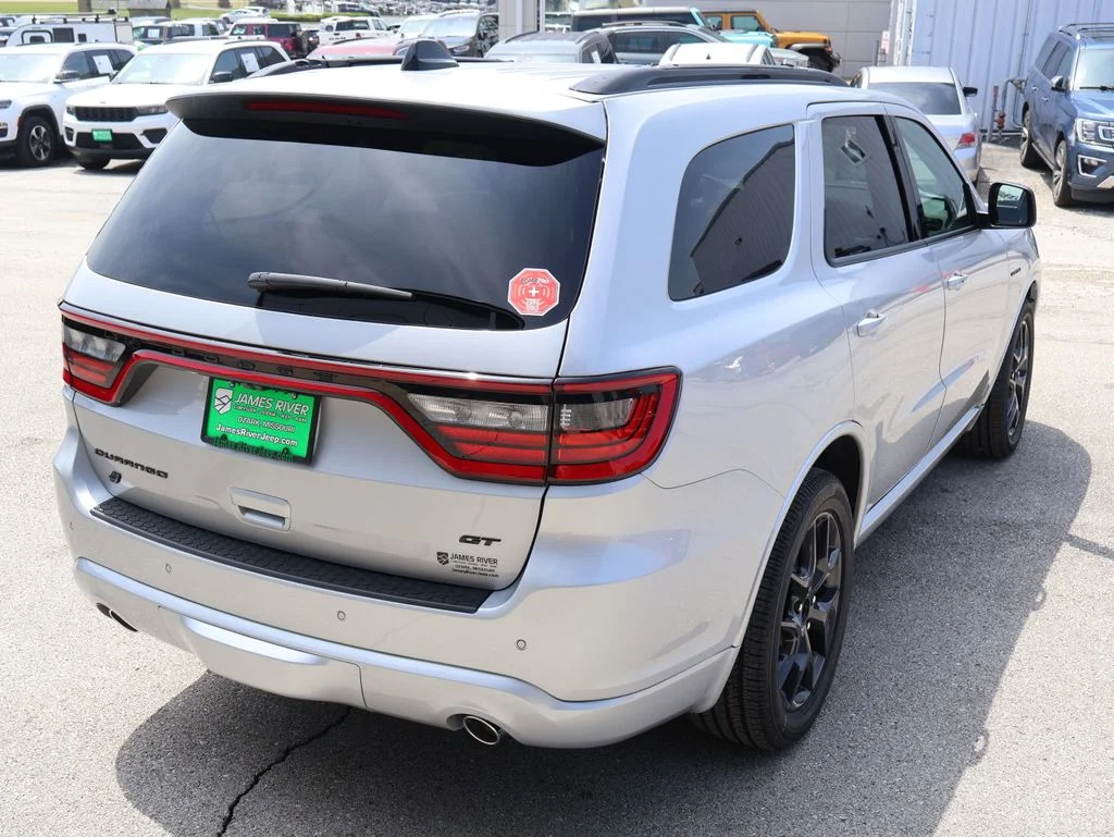New 2026 Triple Nickel Exterior Paint Dodge GT Plus HEMI V8 image 5