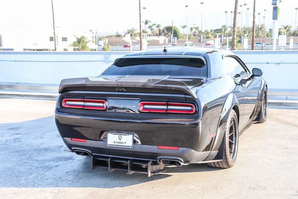 Used 2023 Pitch Black Clearcoat Dodge R/T Scat Pack Widebody image 9