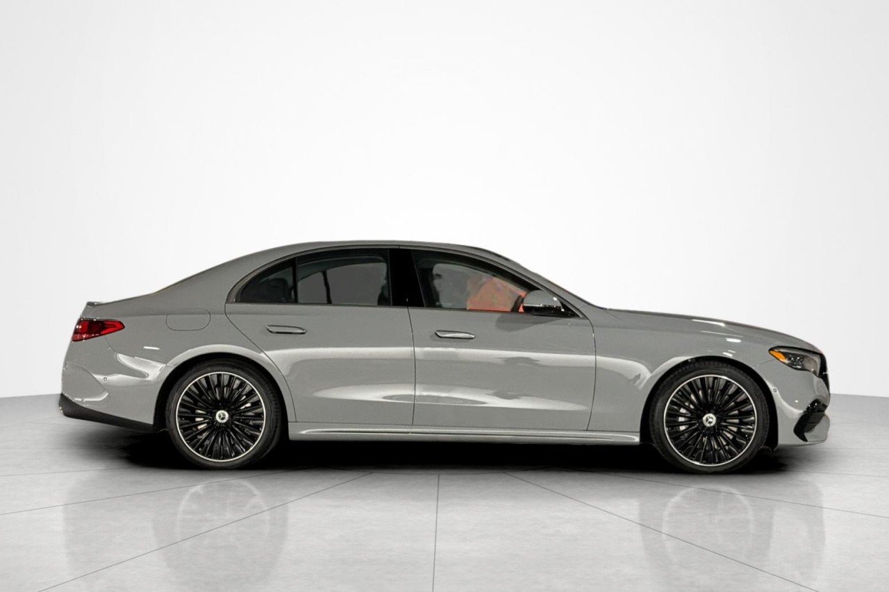 New 2027 MANUFAKTUR Alpine Grey Mercedes-Benz E 450 4MATIC® Sedan image 6