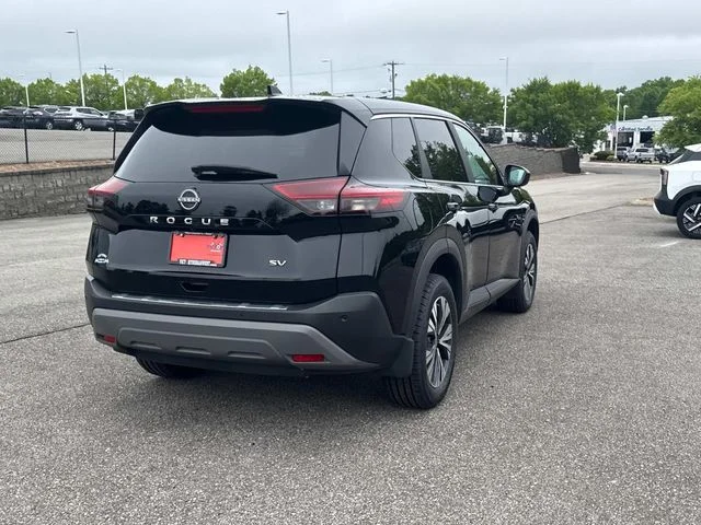 Used 2023 Black Nissan SV image 5