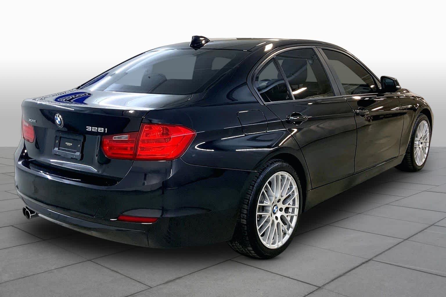 Used 2014 Black Sapphire Metallic BMW 328i xDrive image 12