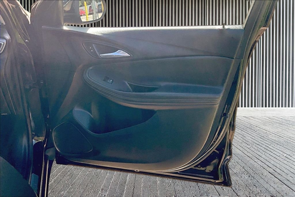 Used 2020 Black Buick Select image 25