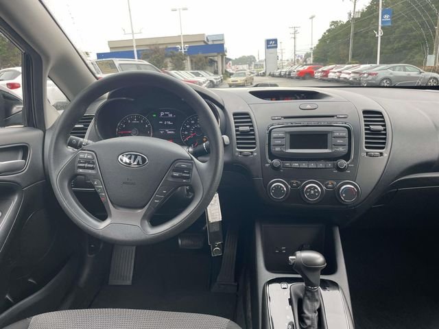 Used 2018 Aurora Black Kia LX image 14