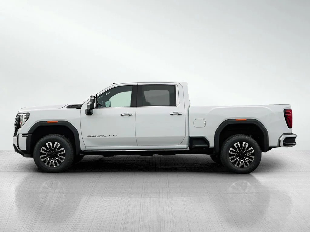 New 2026 Summit White GMC Denali Ultimate image 4