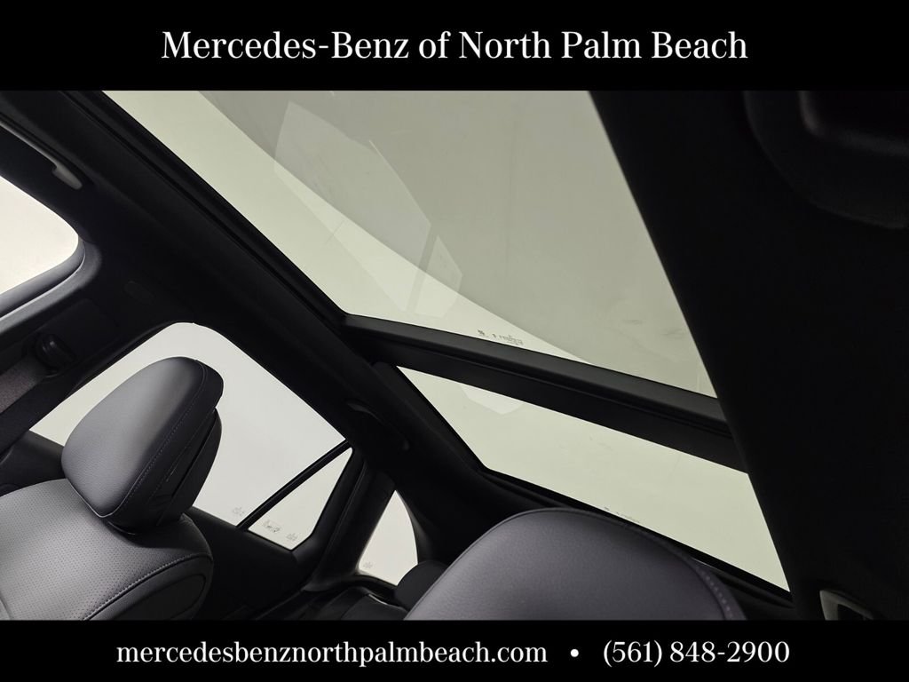 New 2026 Black Mercedes-Benz GLC 300 image 10