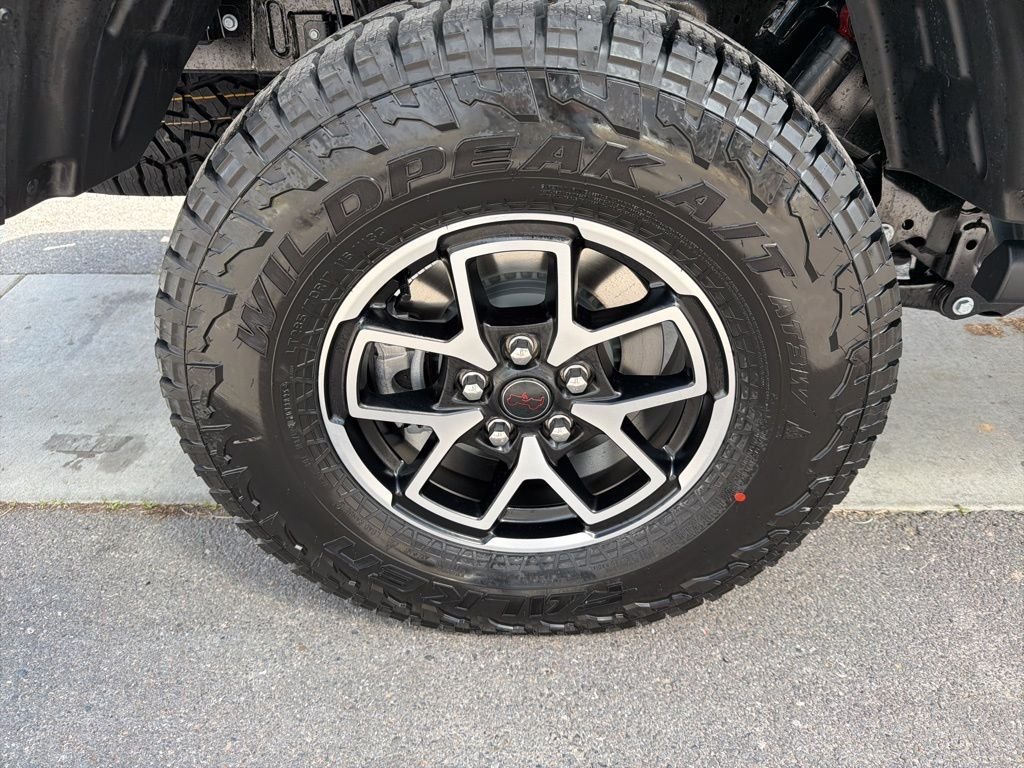 New 2026 Anvil Clear-Coat Exterior Paint Jeep Rubicon X image 51