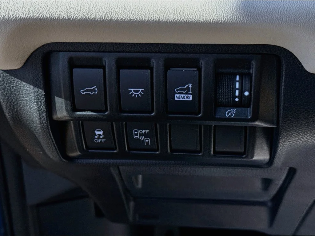 Used 2020 Blue Subaru Limited image 11