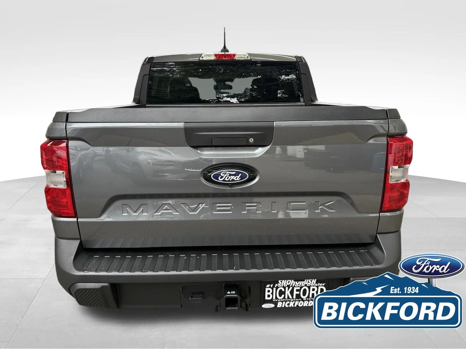 New 2026 Gray Ford XLT image 6