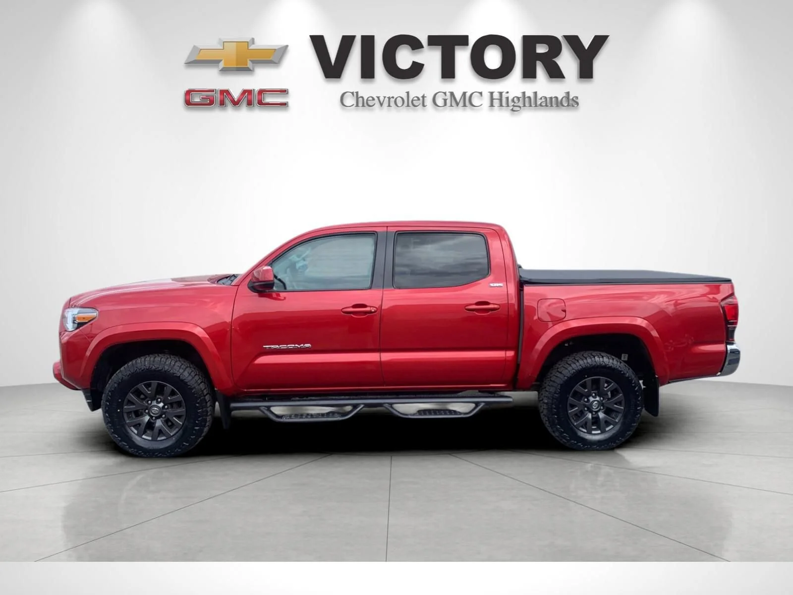 Used 2021 Red Toyota SR5 V6 image 6