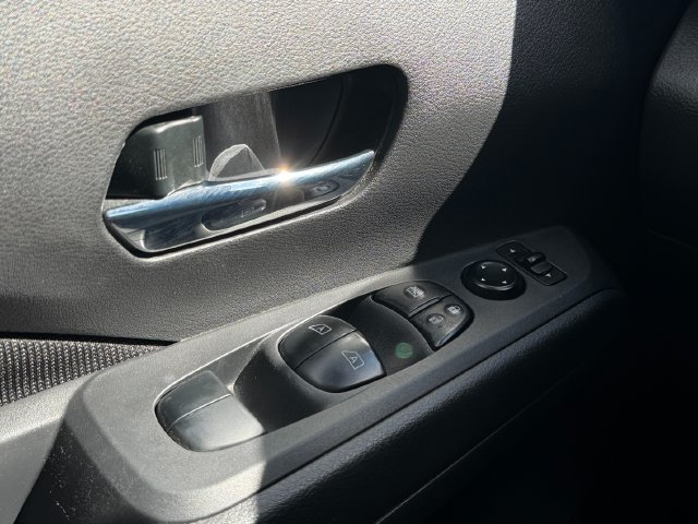 Used 2024 Gray Nissan SV image 18