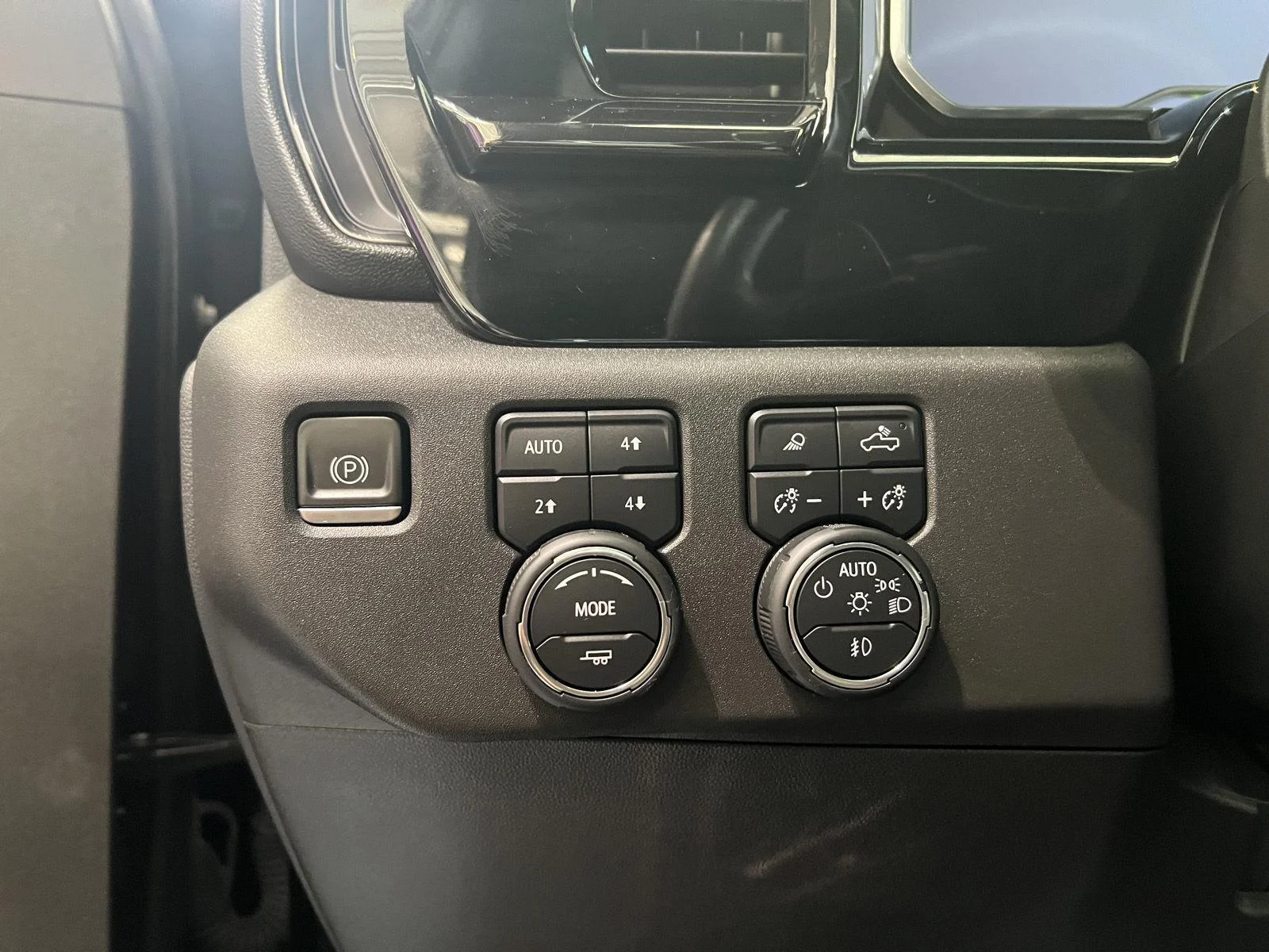 Used 2023 Black Chevrolet ZR2 image 12