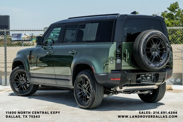 New 2026 Woolstone Green Metallic Land Rover S image 10
