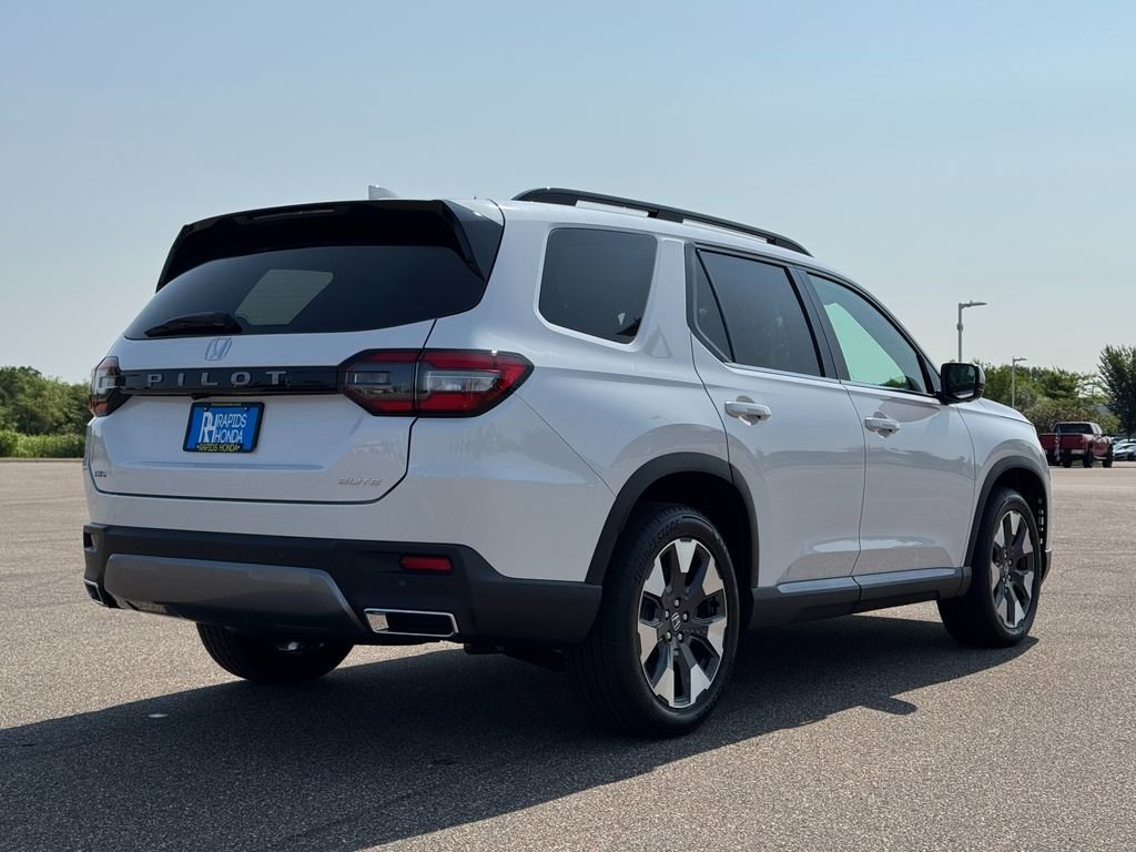 New 2026 Platinum White Pearl Honda AWD Elite image 5