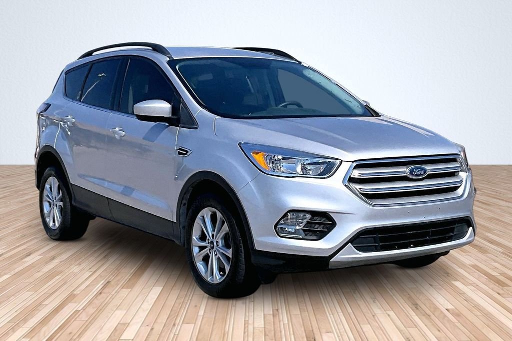 Used 2018 Silver Ford SE image 9