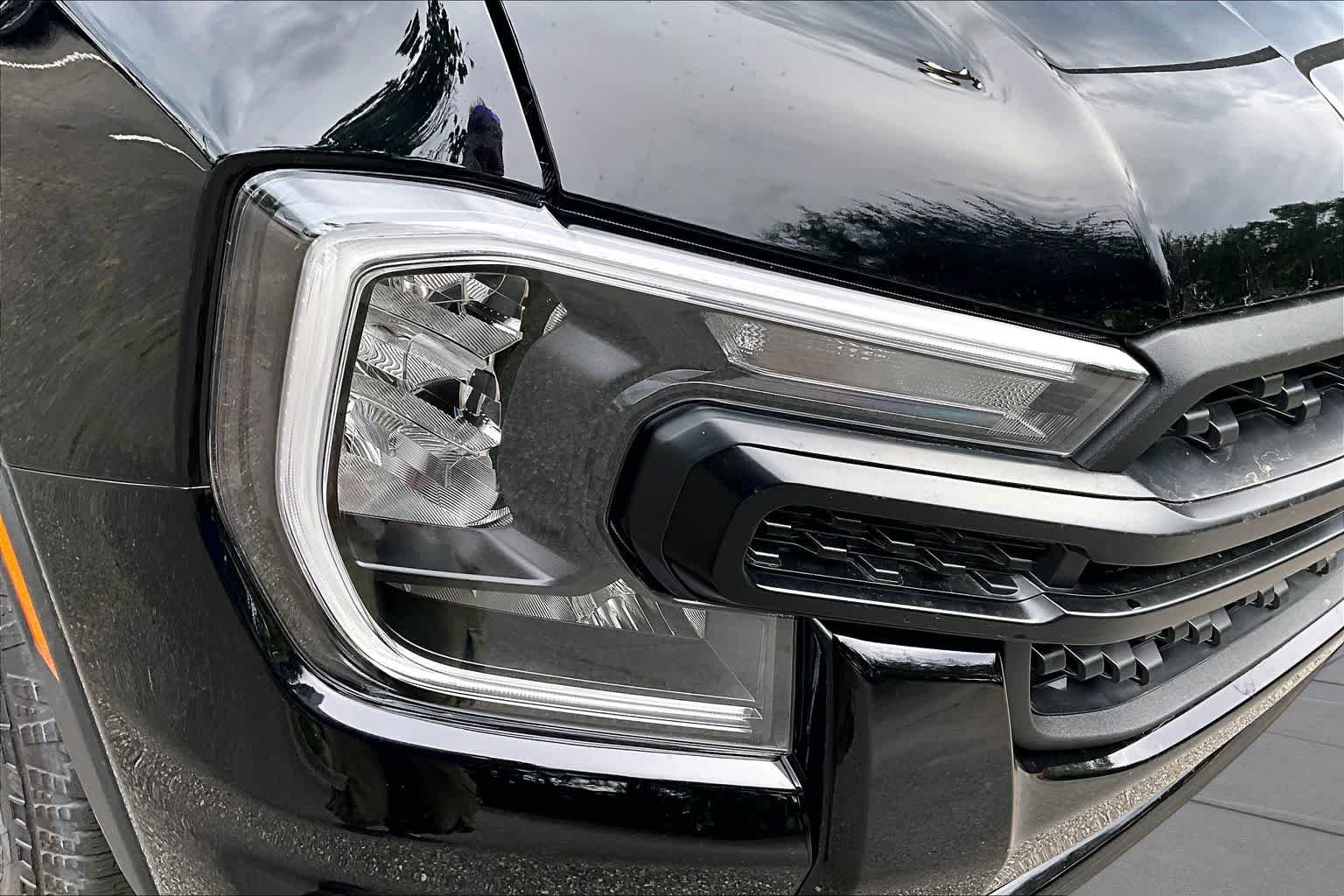 New 2026 Shadow Black Ford XL image 13