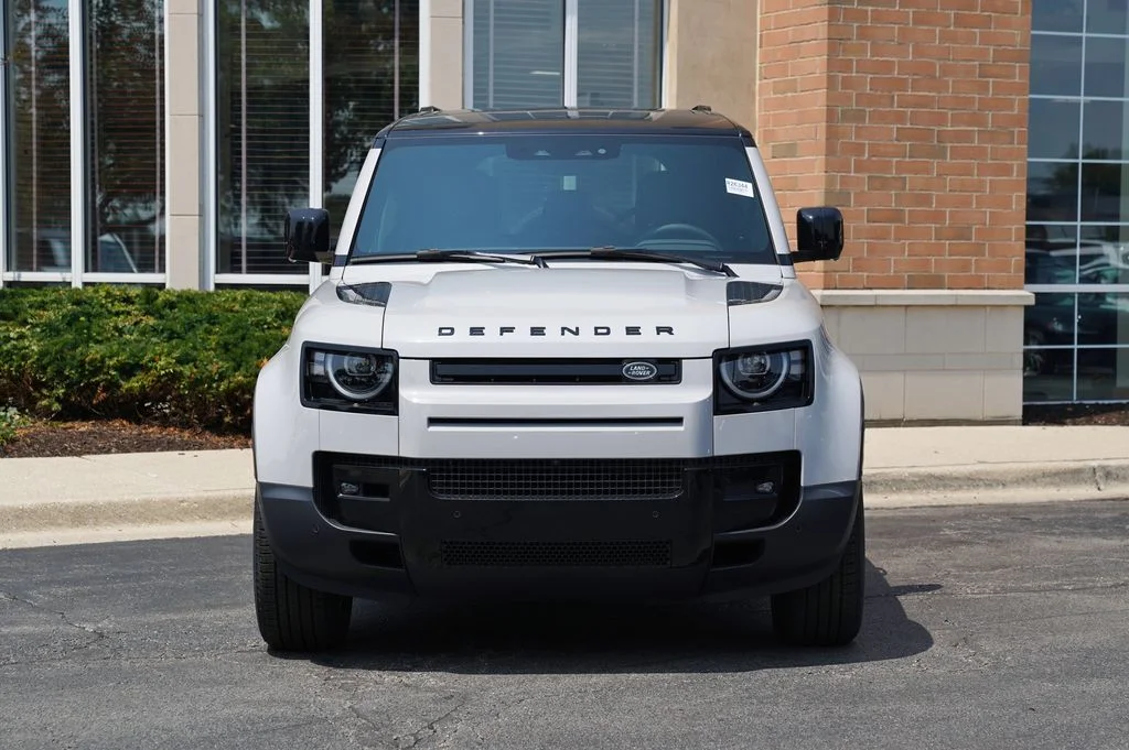 New 2026 Borasco Grey Land Rover S image 4