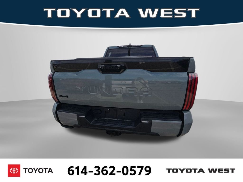 Used 2024  Toyota Platinum image 7