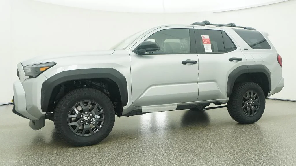 New 2026 Cutting Edge Toyota SR5 image 4