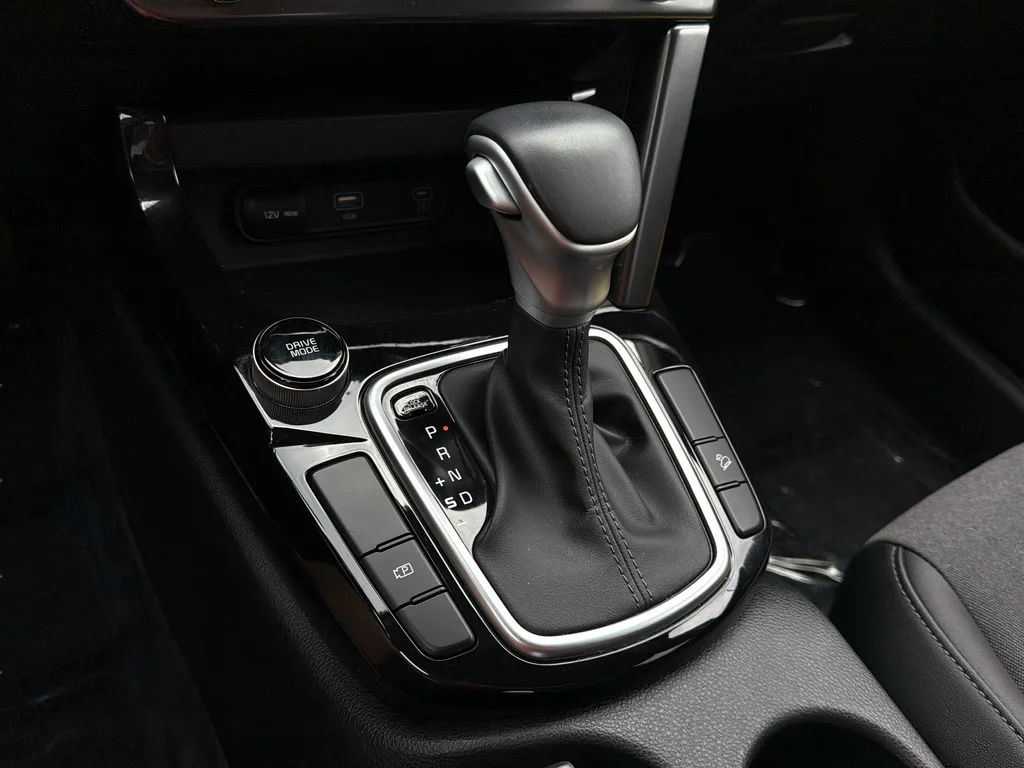 Certified Used 2024 Gravity Gray Kia S image 20