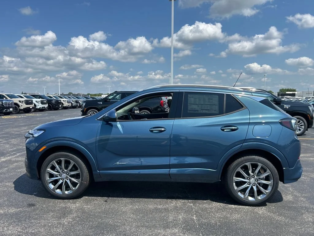 New 2026 Ocean Blue Metallic Buick Avenir image 11