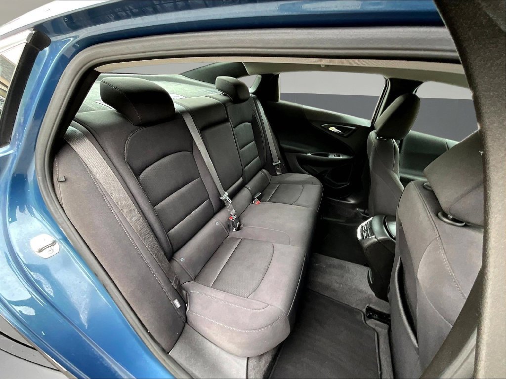 Used 2024 Blue Chevrolet LT image 26