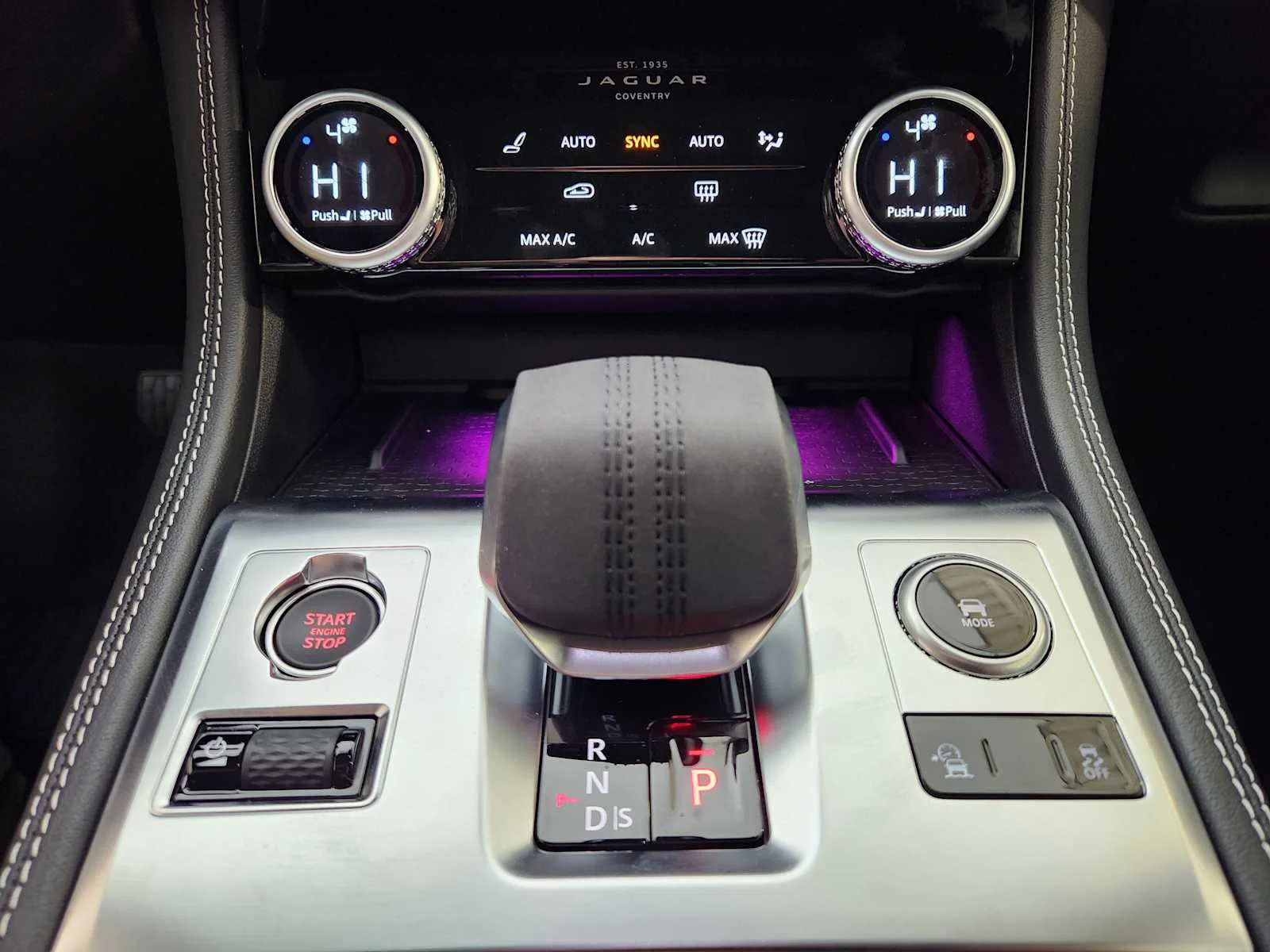 New 2026 Eiger Grey Metallic Jaguar R-Dynamic S image 33