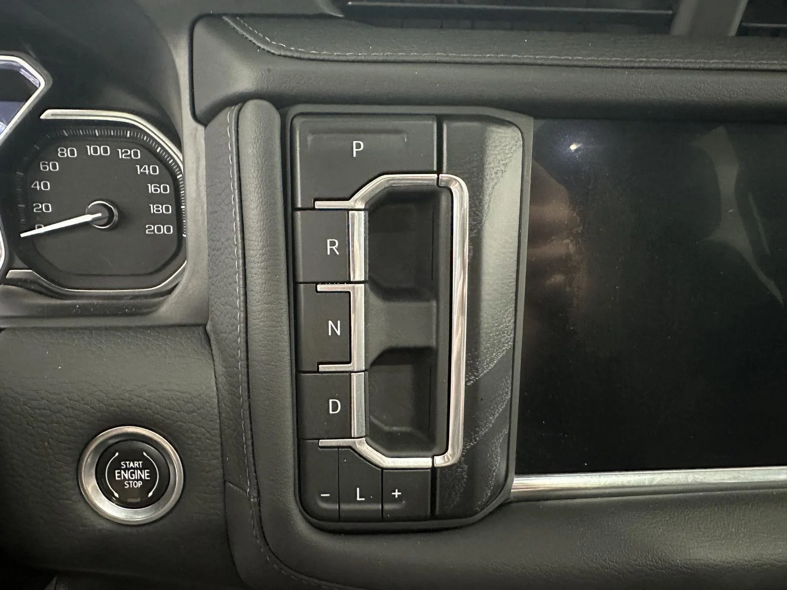 Used 2021 Summit White GMC Denali image 14