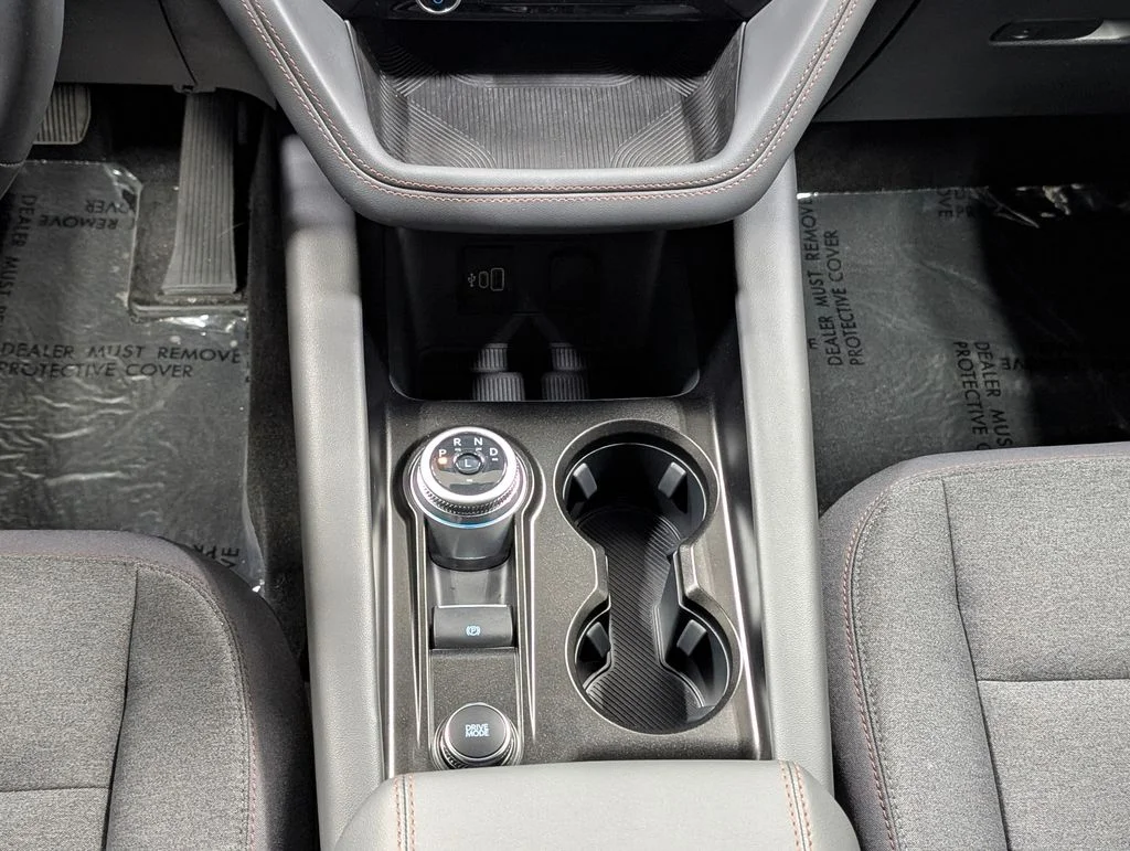 New 2026 Space White Metallic Ford Active image 6