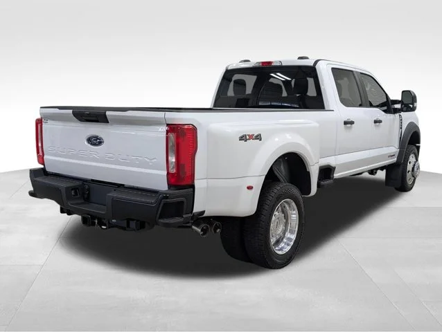 New 2026 Oxford White Ford F-450® XL image 56