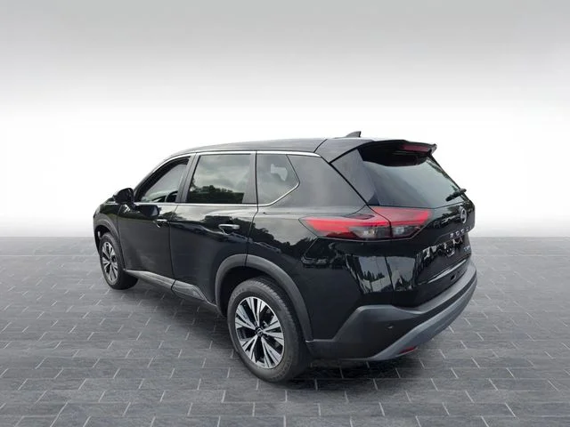 Used 2023 Black Nissan SV image 5