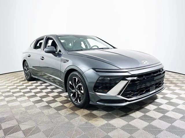 Certified Used 2024 Gray Hyundai SEL image 1