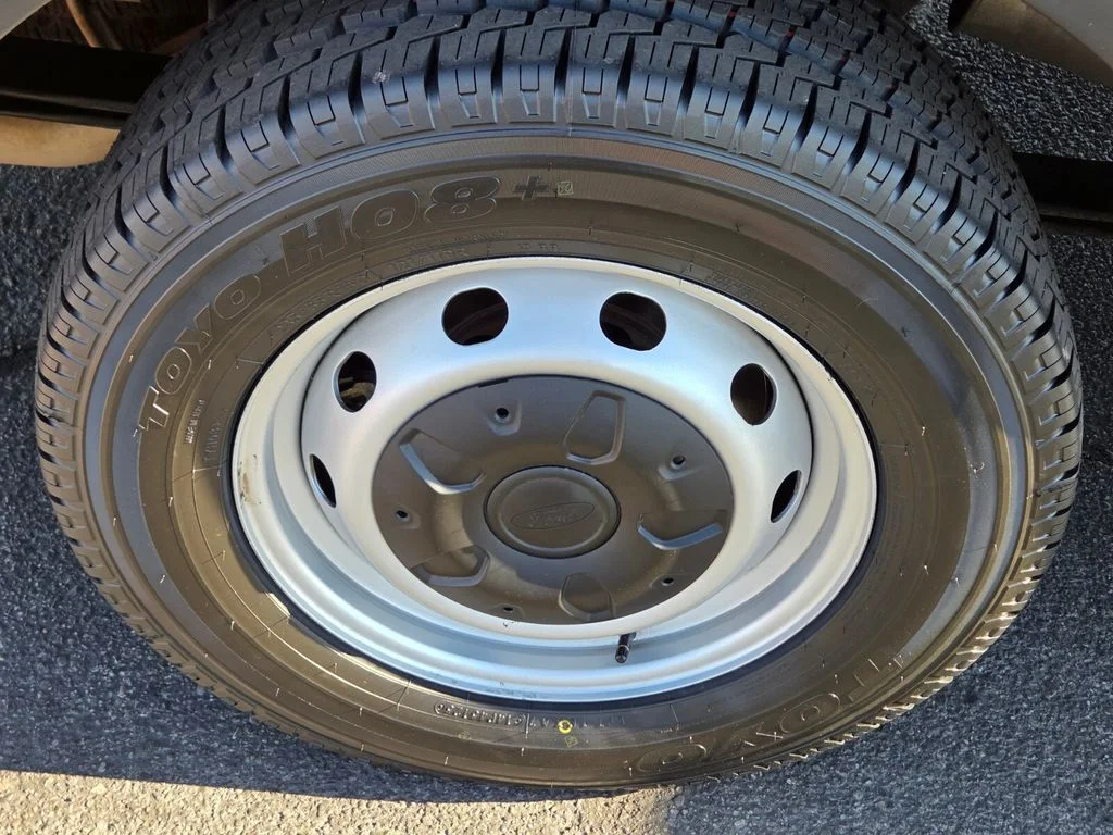 Used 2024 White Ford XL image 10