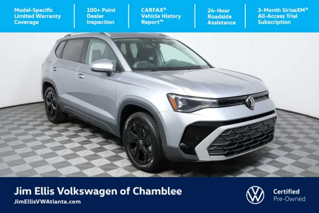 2025 Volkswagen Taos 1.5T SE's photo
