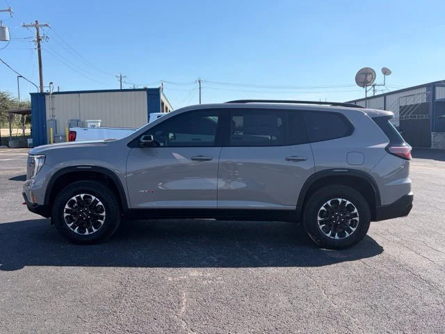 2027 GMC Acadia AT4 - Photo 8