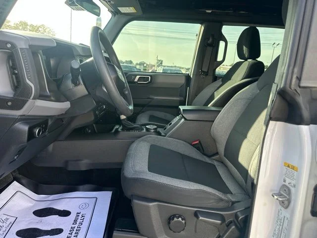 2023 Ford Bronco 4-Door Base - Photo 31