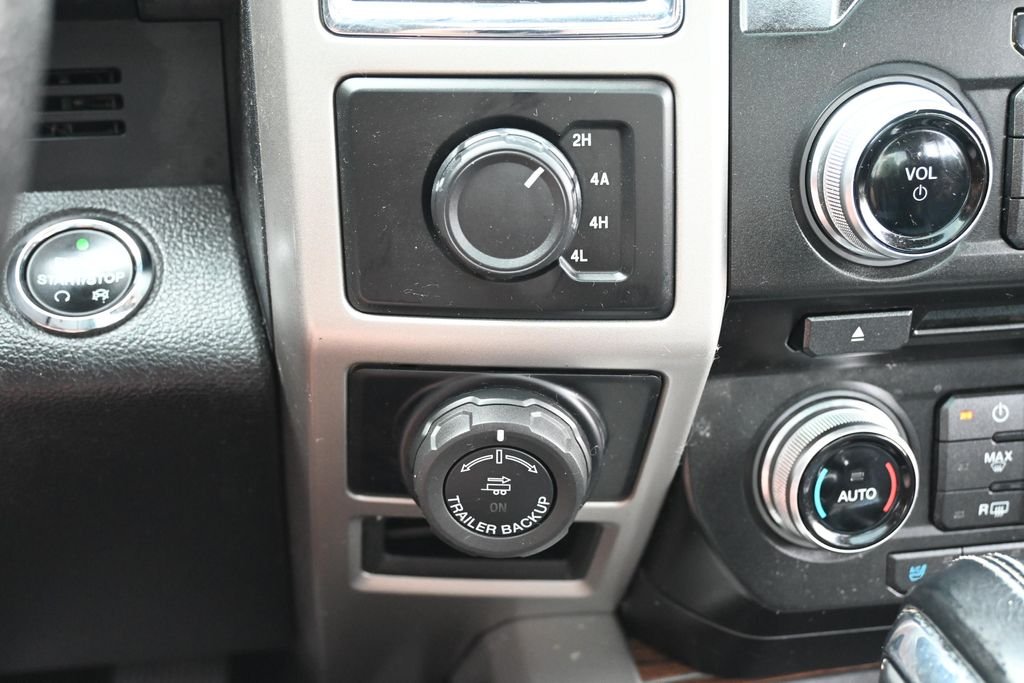 Used 2016 Black Ford Lariat image 35