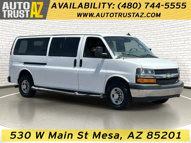 2019 Chevrolet Express Passenger LT