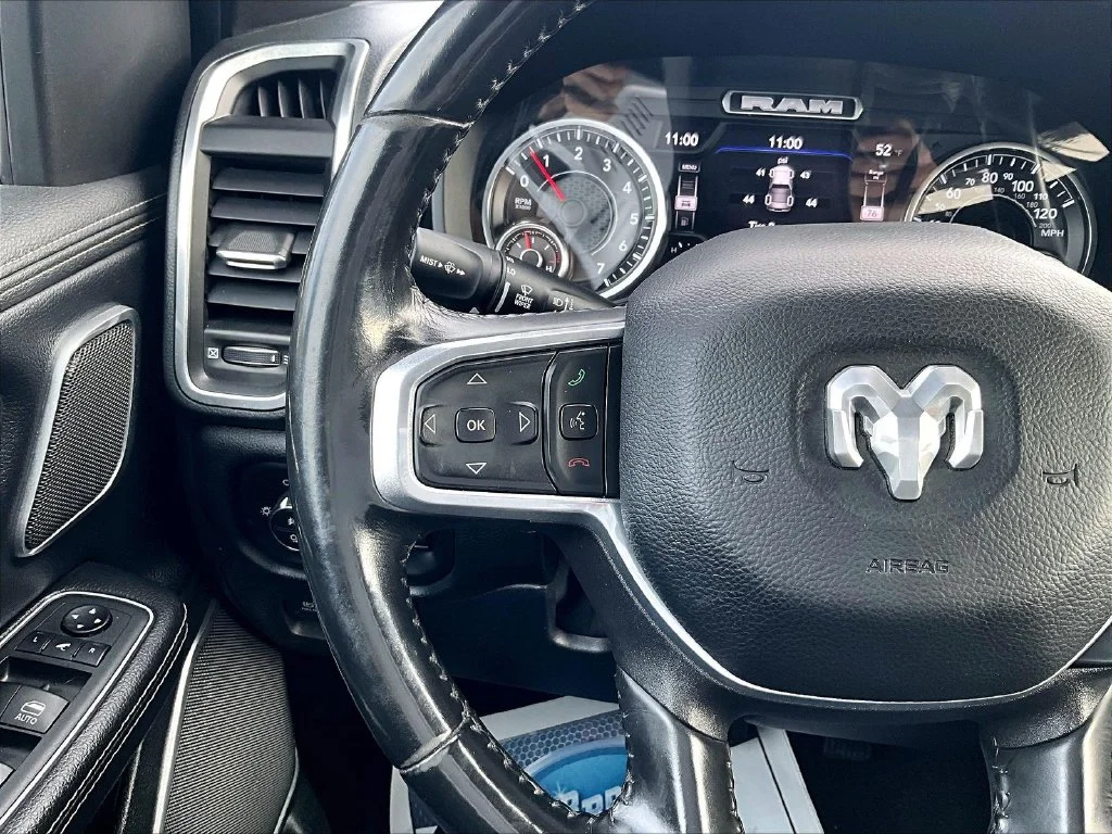 Used 2022 Silver Ram Laramie image 20