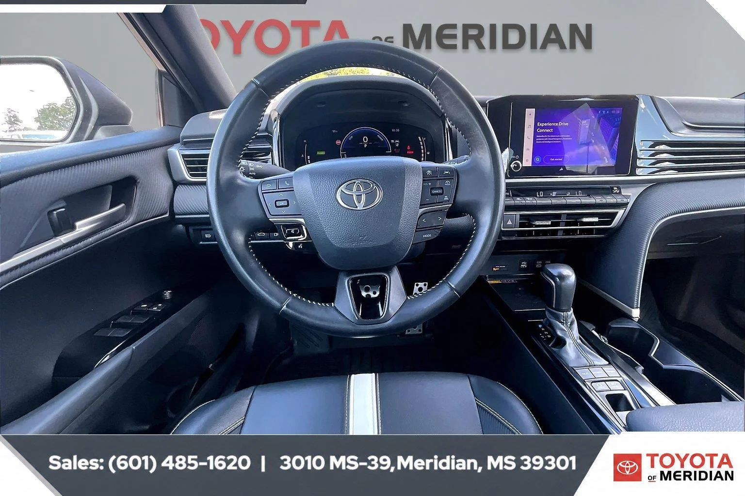 Used 2025 Underground Toyota SE (Natl) image 5