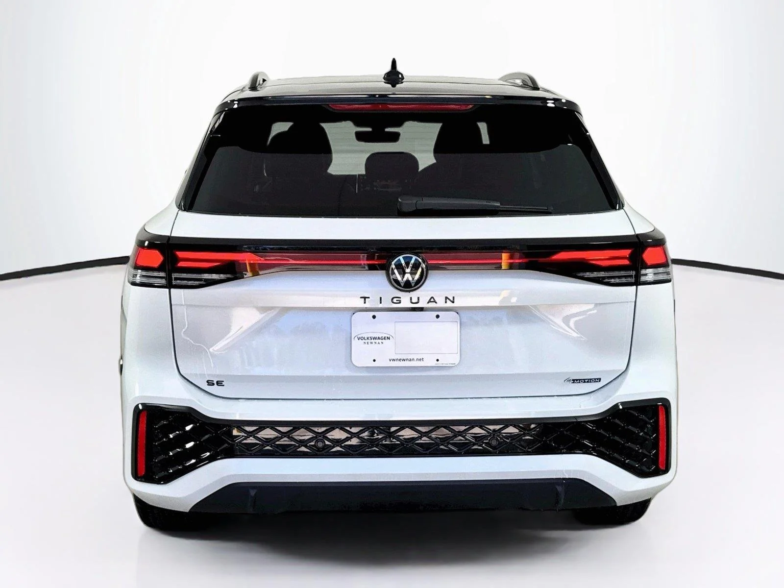 New 2026 WHITE Volkswagen SE R-Line Black image 5