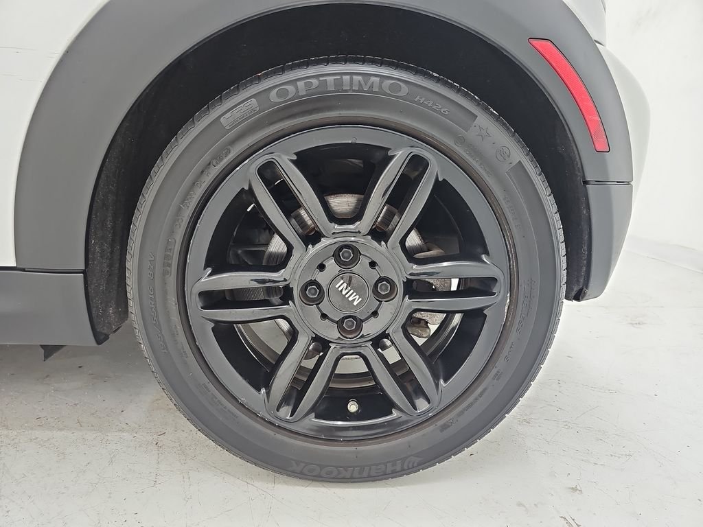 Used 2014 Silver MINI Base image 35