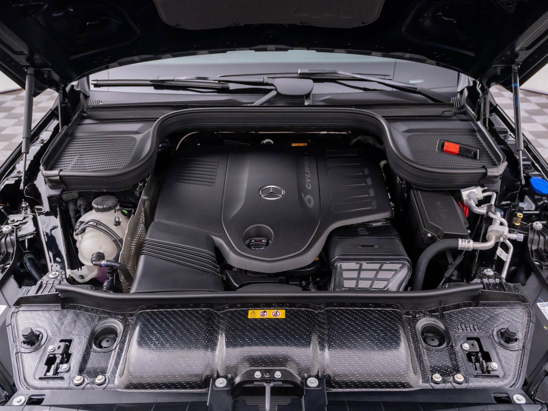 New 2026 Black Mercedes-Benz GLE 450 image 34