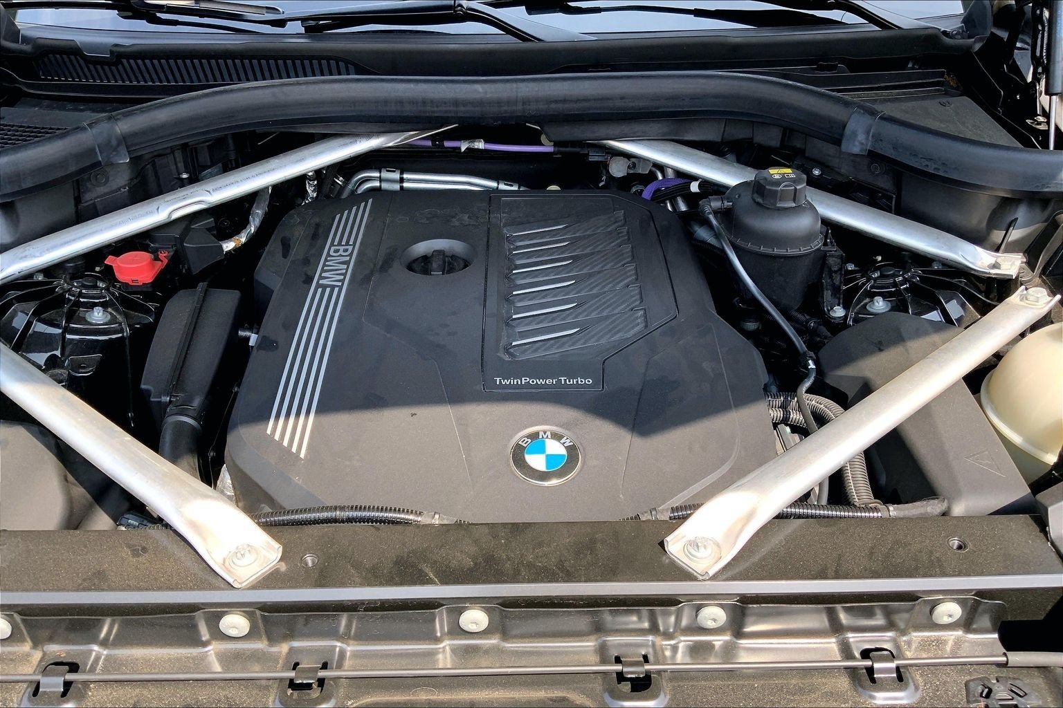 Used 2023 Black Sapphire Metallic BMW xDrive40i image 29